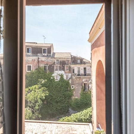 Finestre Sul Teatro - Catania - Parking Included Apartment Екстериор снимка