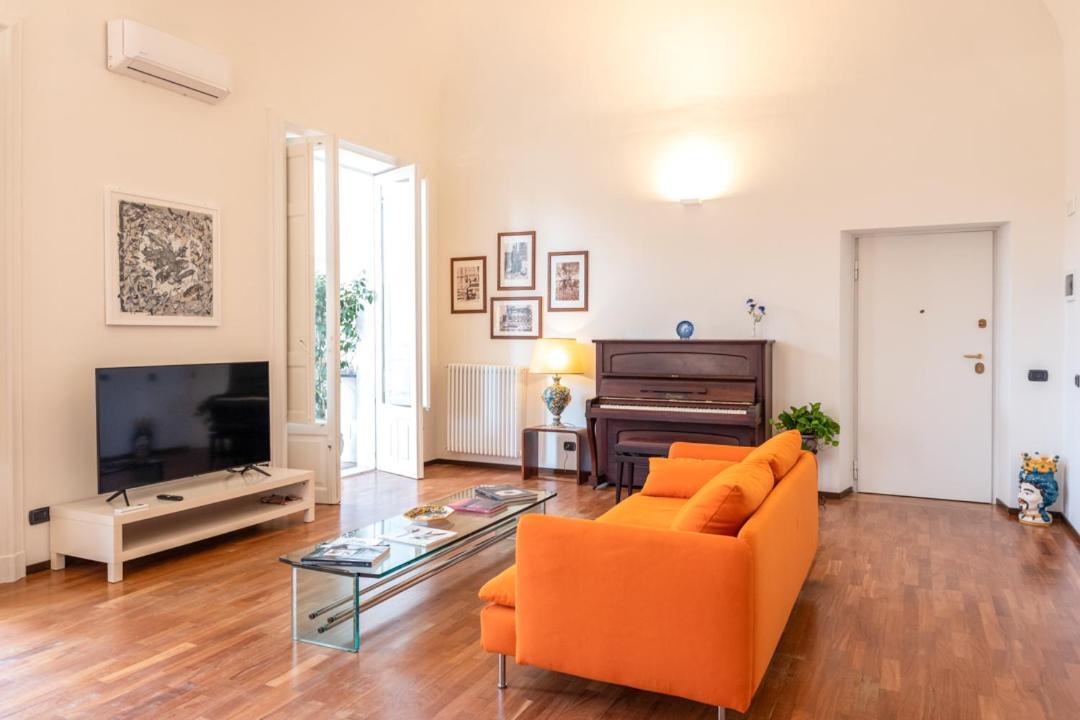 Finestre Sul Teatro - Catania - Parking Included Apartment Екстериор снимка