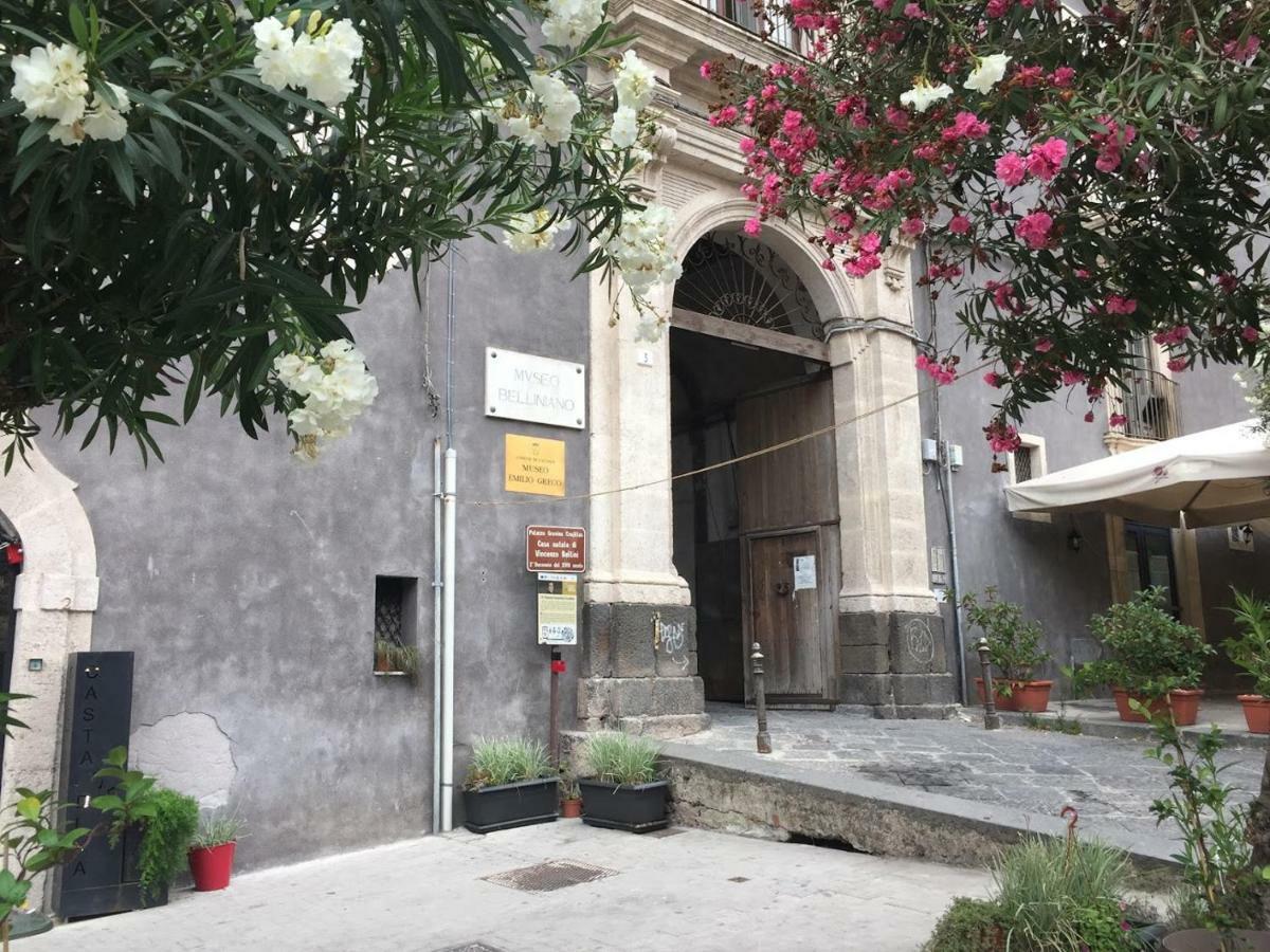 Finestre Sul Teatro - Catania - Parking Included Apartment Екстериор снимка