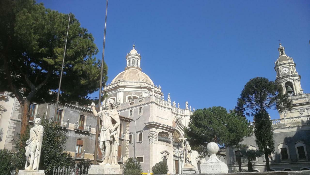 Finestre Sul Teatro - Catania - Parking Included Apartment Екстериор снимка